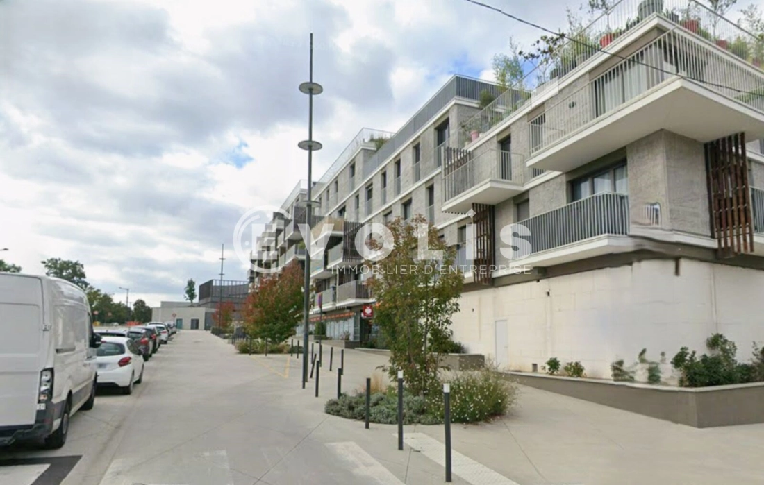 Photo 1 – location Locaux commerciaux	MASSY (91300)