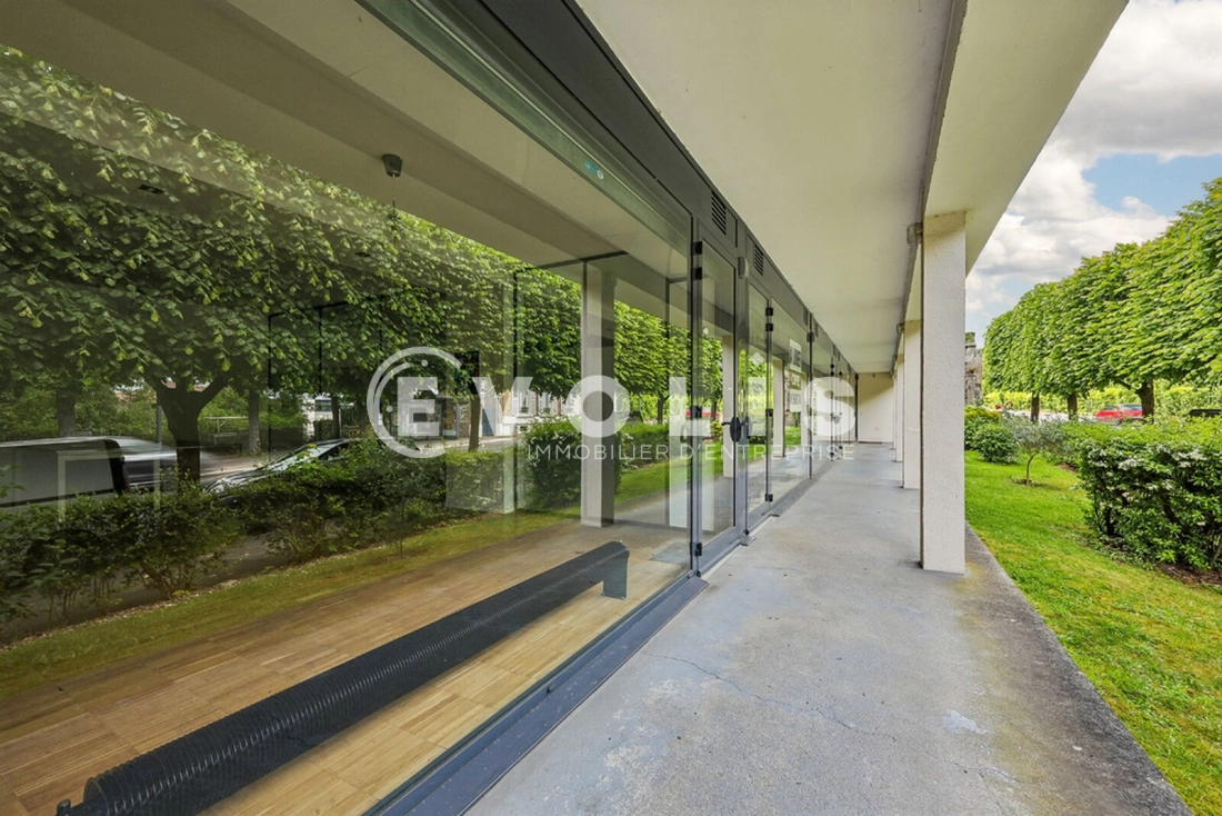 Photo 1 – location bureaux	MEUDON (92190)