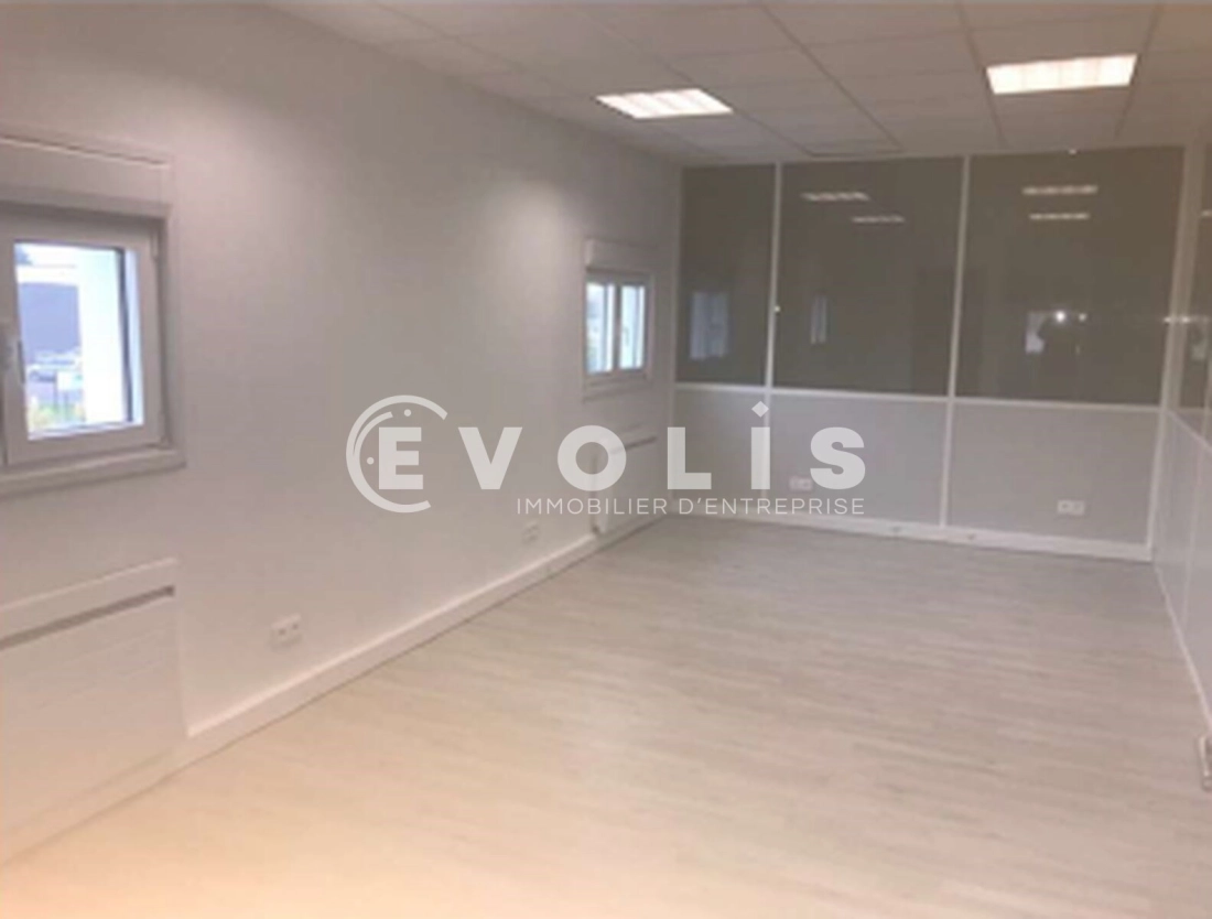 Photo 5 – location Entrepôts / activités	ENNEVELIN (59710)