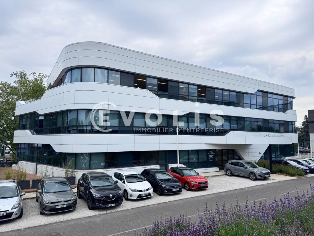 Photo 9 – location bureaux	CHAMPAGNE AU MONT D'OR (69410)