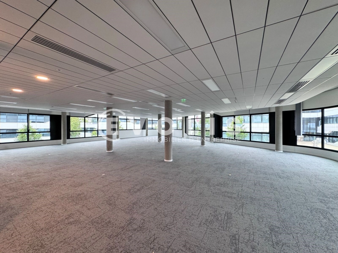 Photo 7 – location bureaux	CHAMPAGNE AU MONT D'OR (69410)