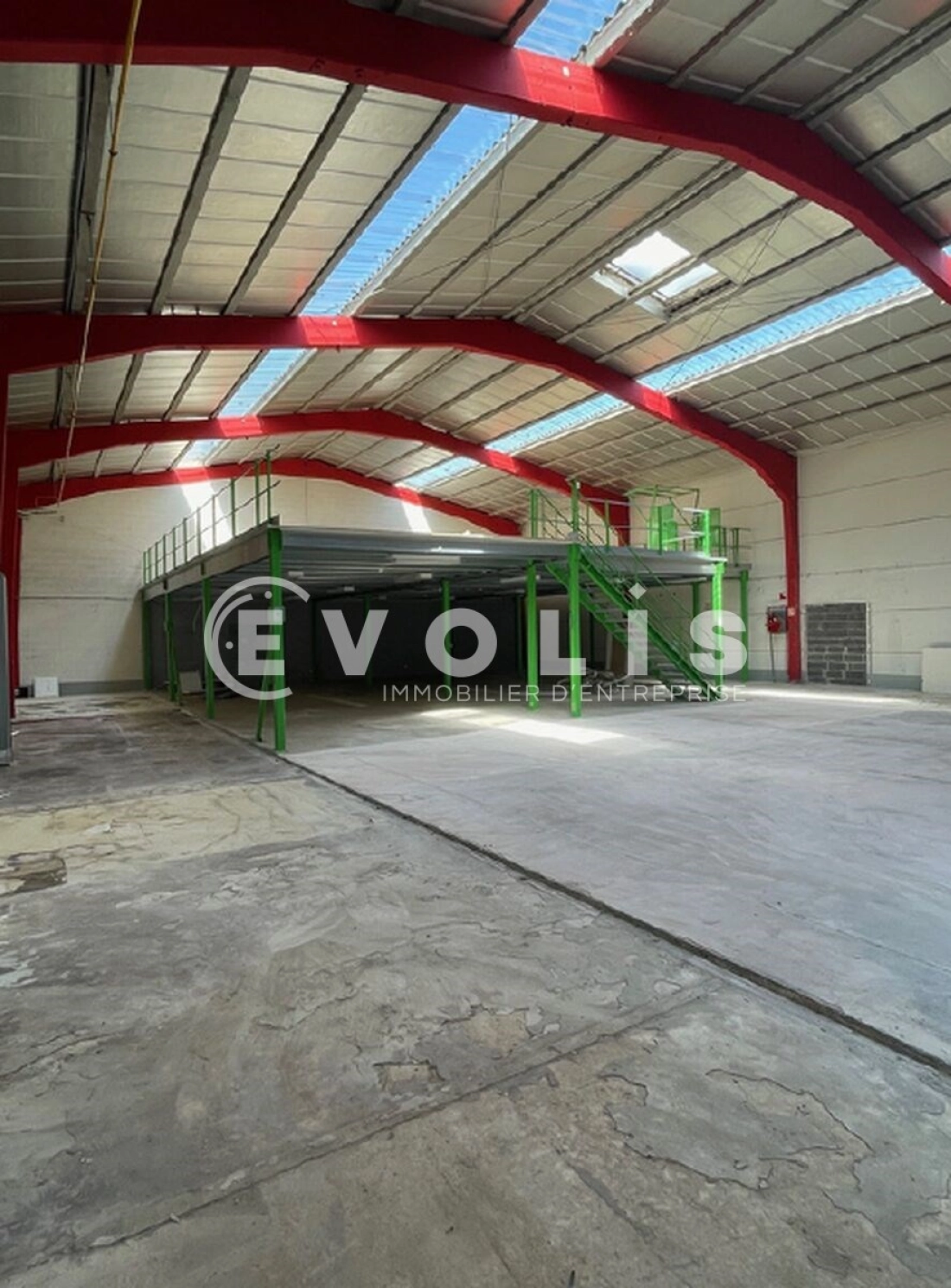 Photo 3 – location Entrepôts / activités	MARCQ EN BAROEUL (59700)