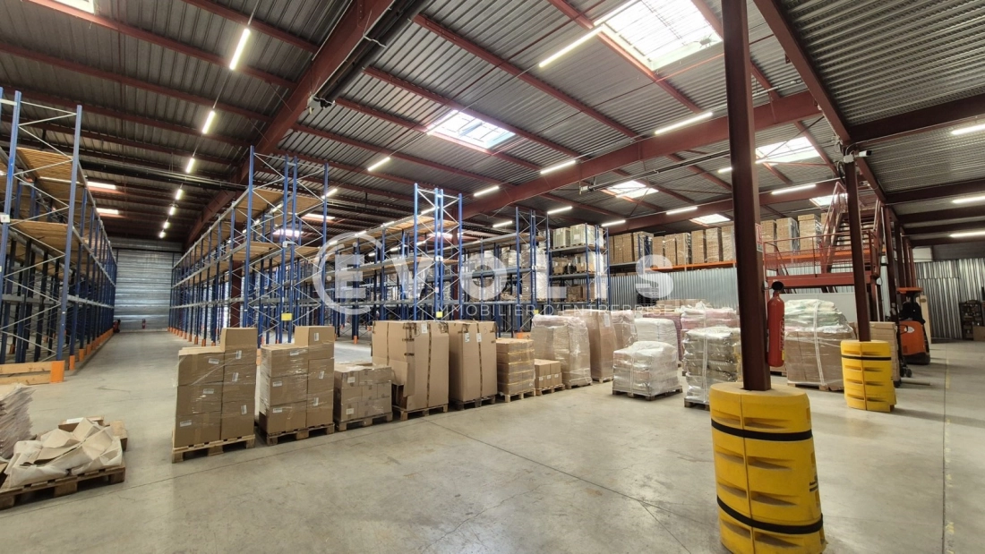 Photo 9 – location Entrepôts / activités	REBAIS (77510)