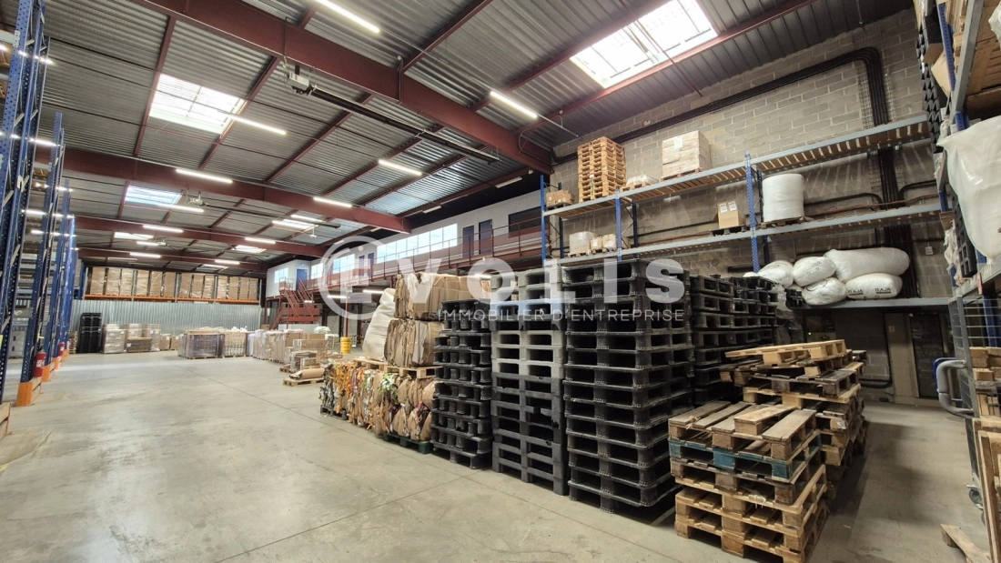 Photo 12 – location Entrepôts / activités	REBAIS (77510)