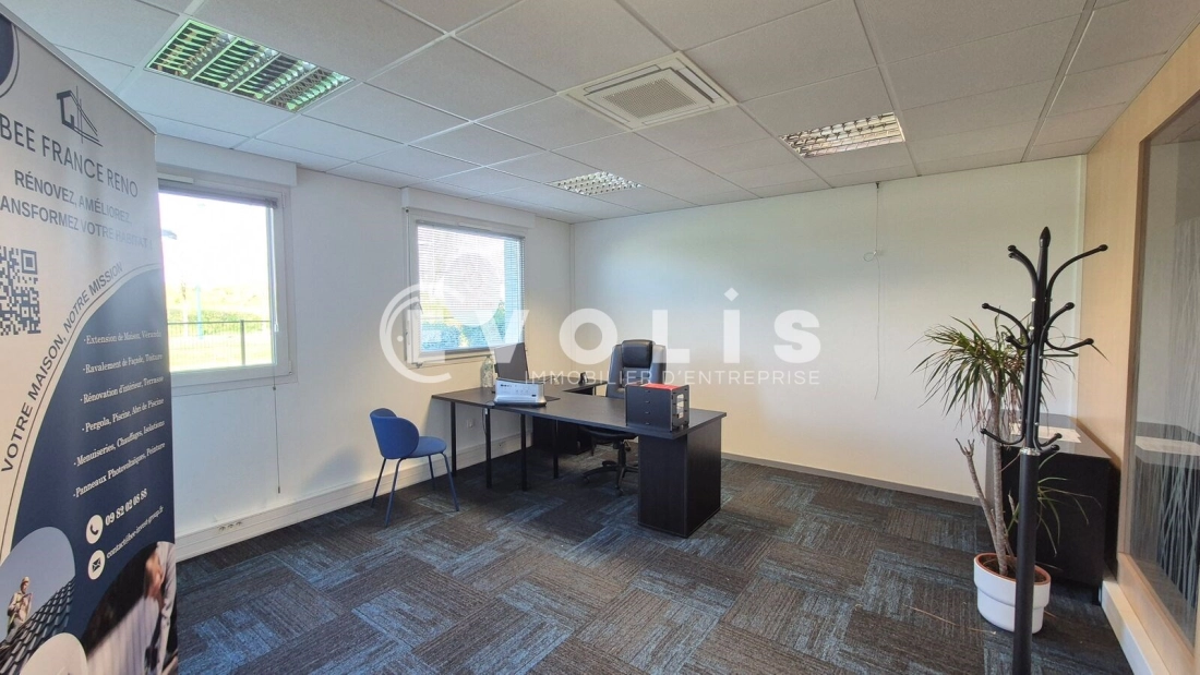 Photo 10 – location bureaux	MAGNY LE HONGRE (77700)