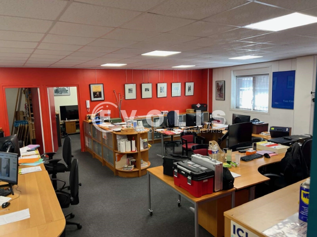 Photo 4 – location Entrepôts / activités	LILLE (59000)