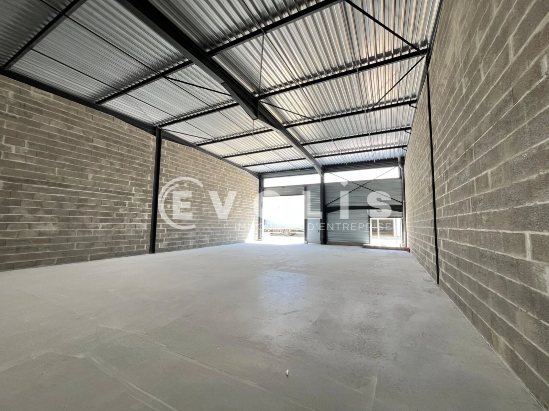 Photo 8 – vente Entrepôts / activités	CARBON BLANC (33560)