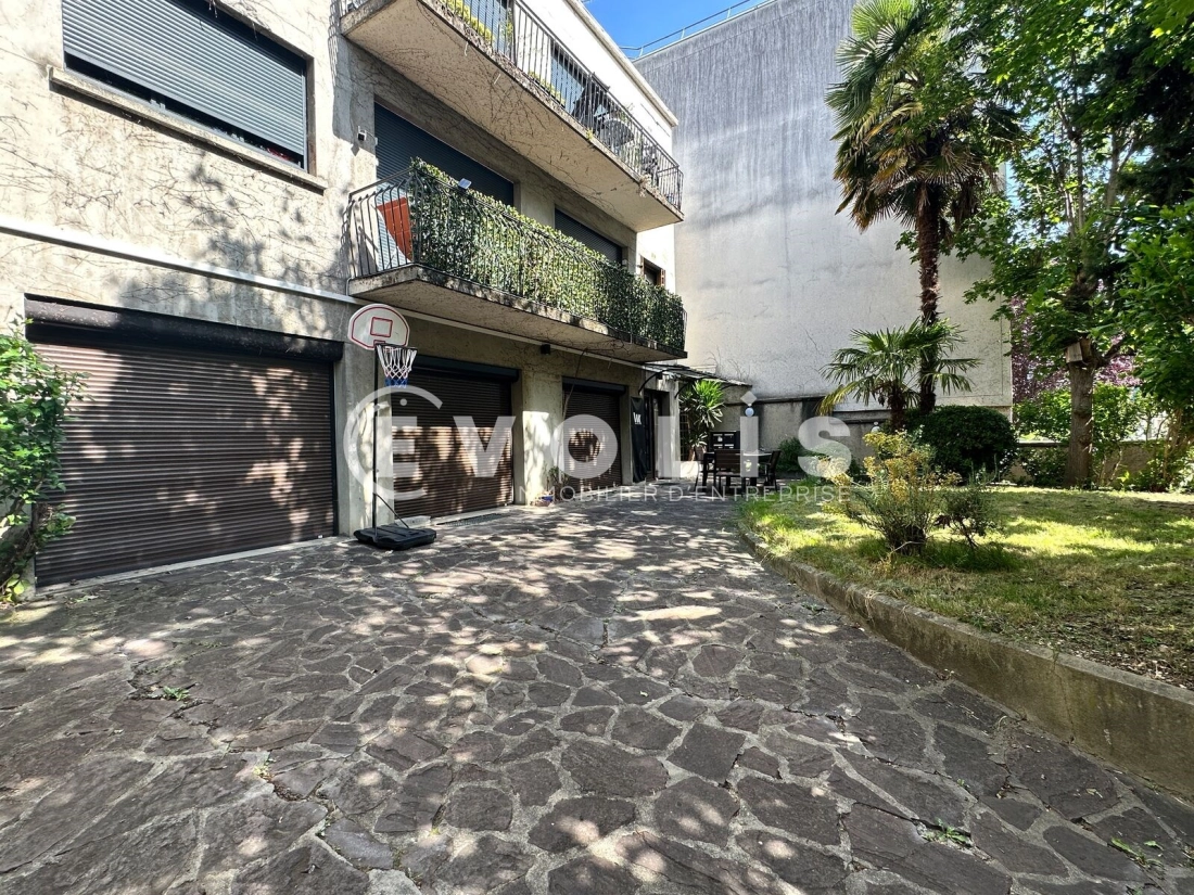 Photo 2 – location bureaux	SURESNES (92150)
