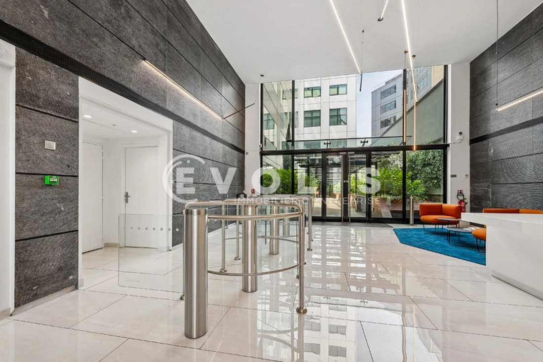 Photo 3 – location bureaux	LE KREMLIN BICETRE (94270)