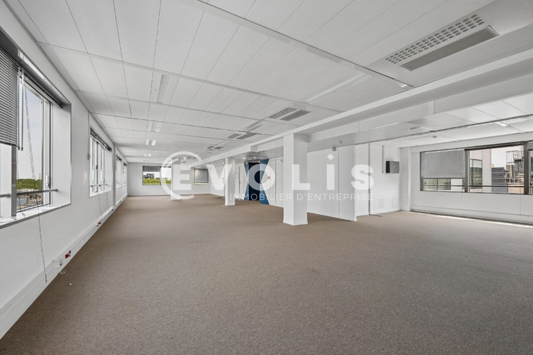 Photo 15 – location bureaux	LE KREMLIN BICETRE (94270)