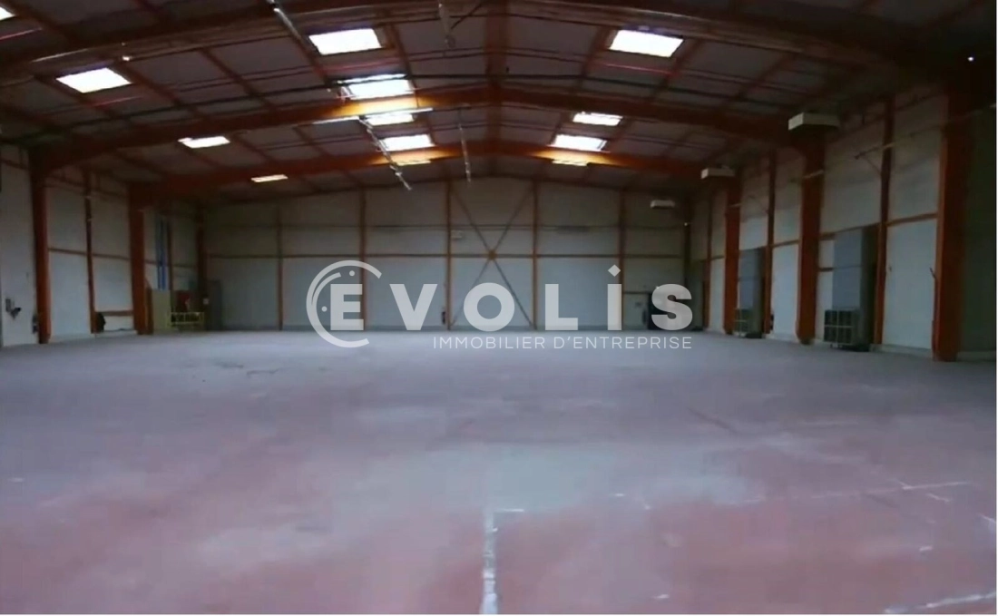 Photo 3 – location Entrepôts / activités	TARASCON (13150)