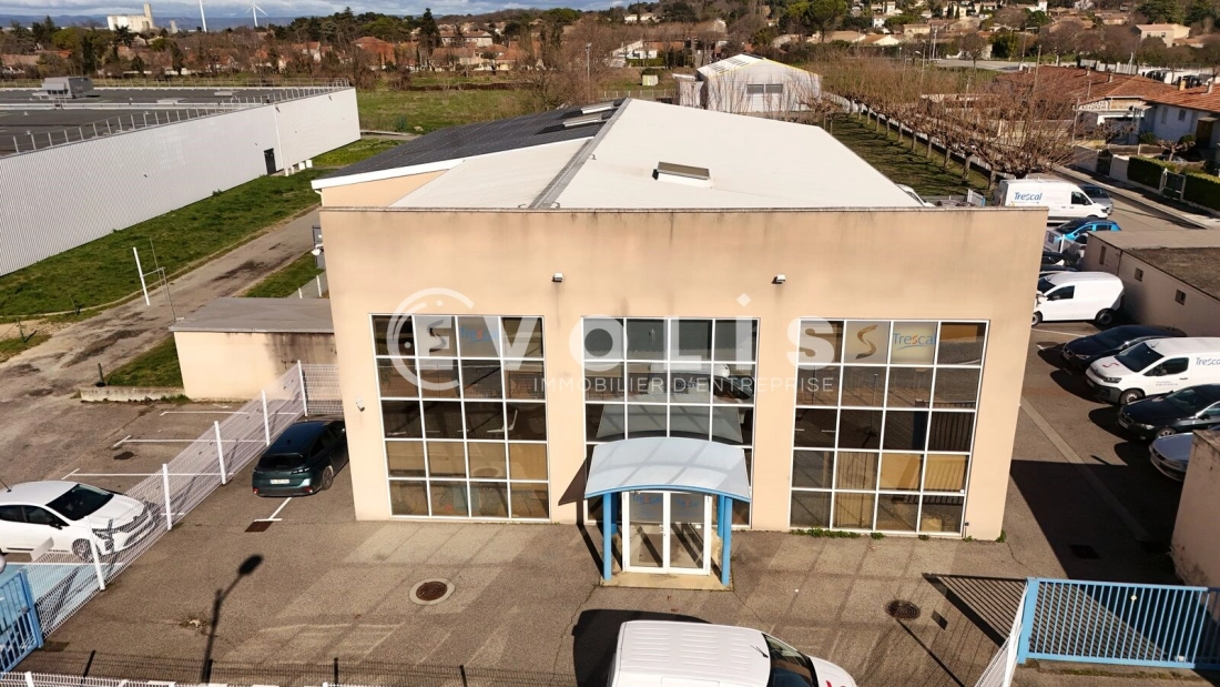 Photo 1 – location Entrepôts / activités	BOLLENE (84500)