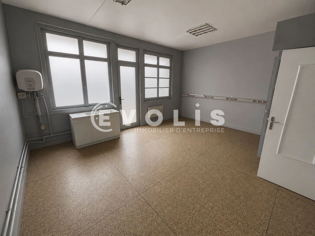 Photo 4 – location Locaux commerciaux	AMIENS (80000)