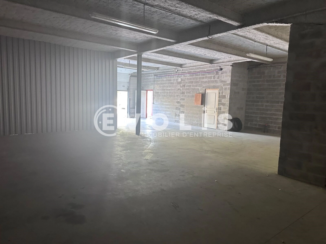 Photo 2 – location bureaux	ARTIGUES PRES BORDEAUX (33370)