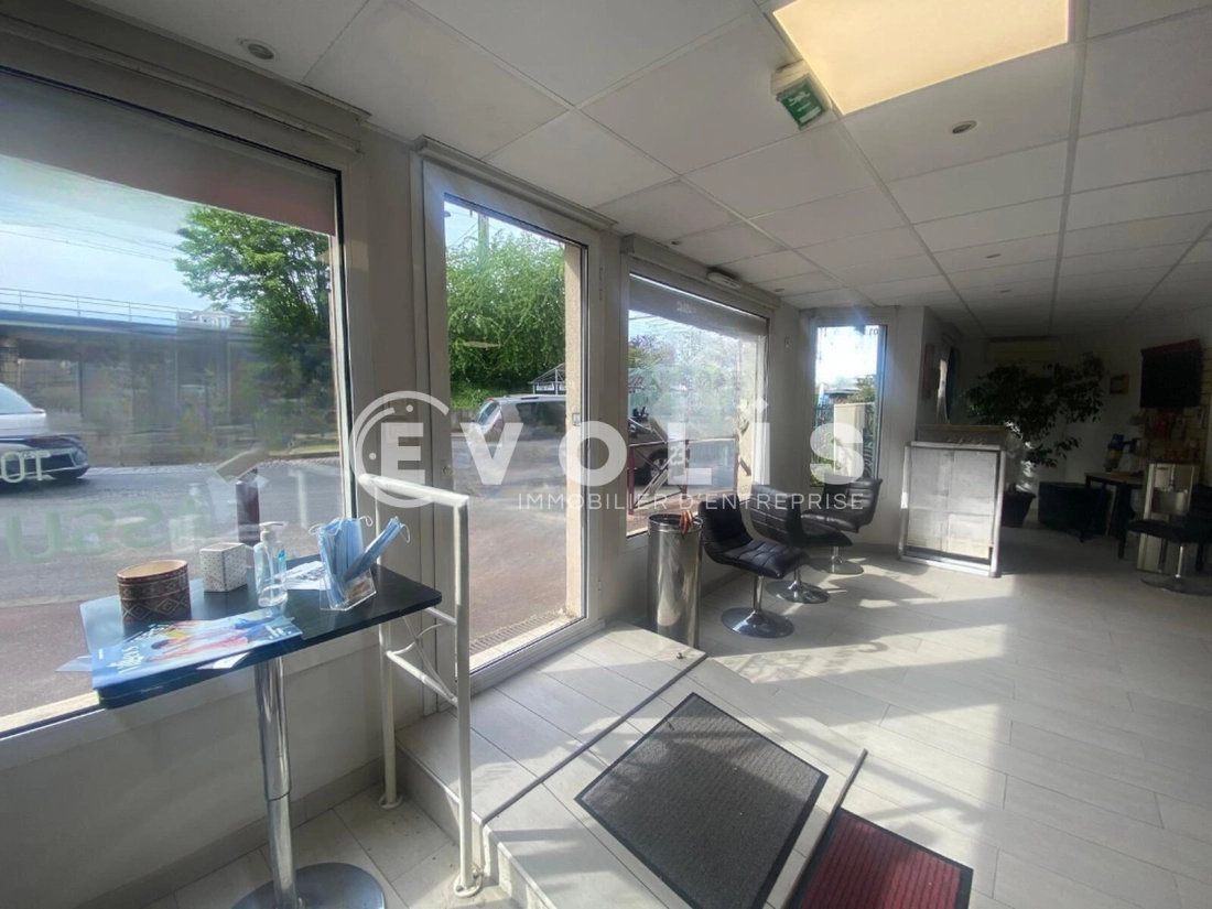 Photo 3 – vente Locaux commerciaux	VILLIERS SUR MARNE (94350)