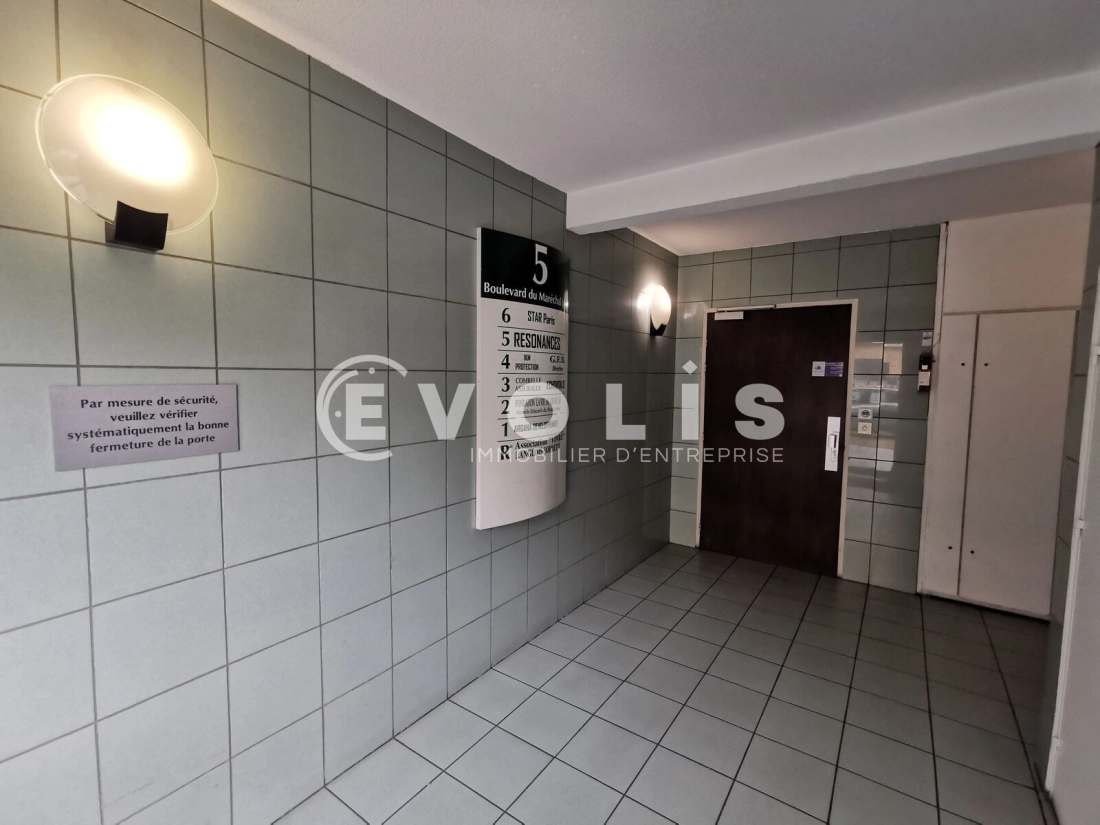 Photo 4 – location bureaux	BOURG LA REINE (92340)