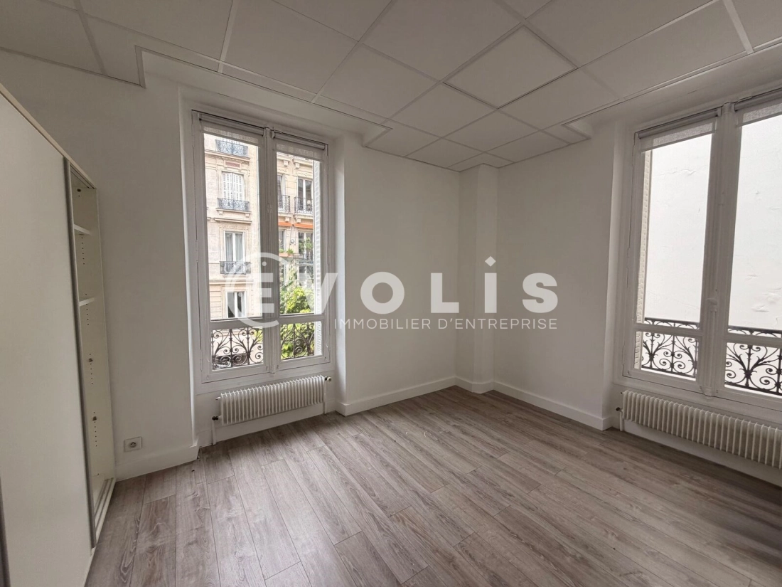 Photo 1 – location bureaux	PARIS (75016)
