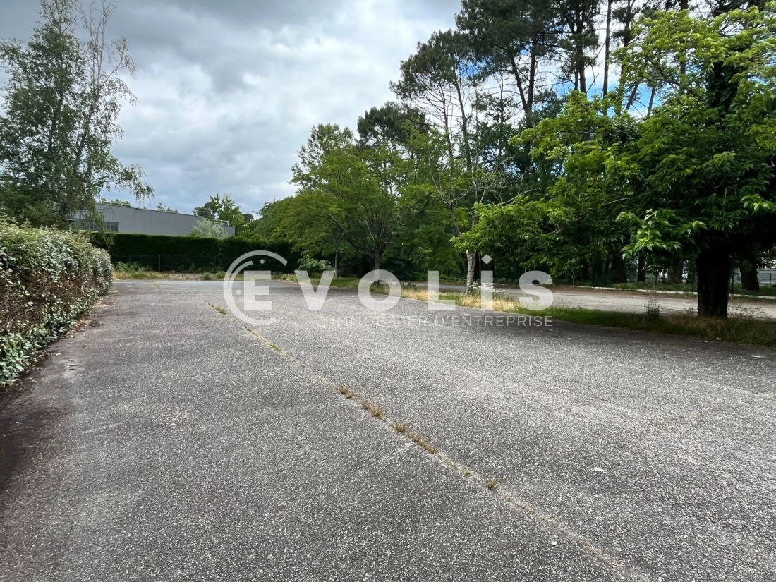 Photo 6 – location Terrains	CANEJAN (33610)