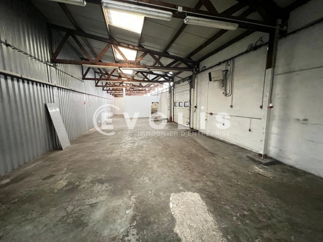 Photo 3 – location Entrepôts / activités	WISSOUS (91320)