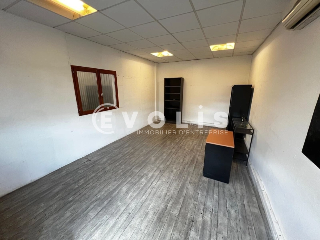 Photo 5 – location Entrepôts / activités	WISSOUS (91320)