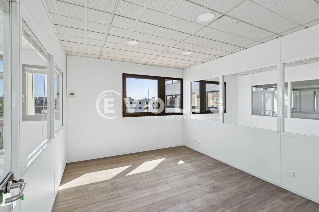 Photo 11 – location bureaux	IVRY SUR SEINE (94200)
