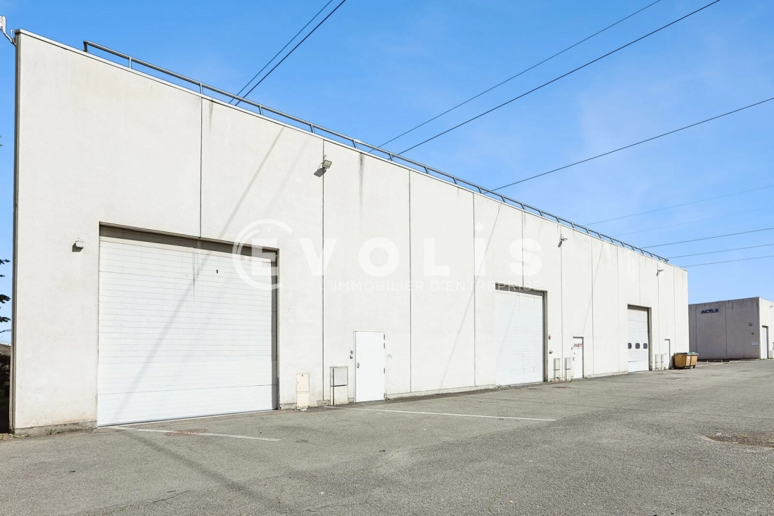 Photo 1 – location Entrepôts / activités	VITRY SUR SEINE (94400)