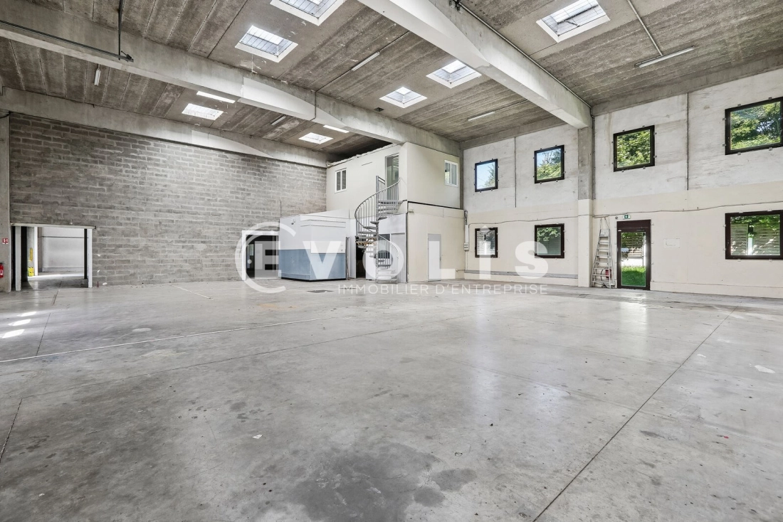 Photo 6 – location Entrepôts / activités	VITRY SUR SEINE (94400)
