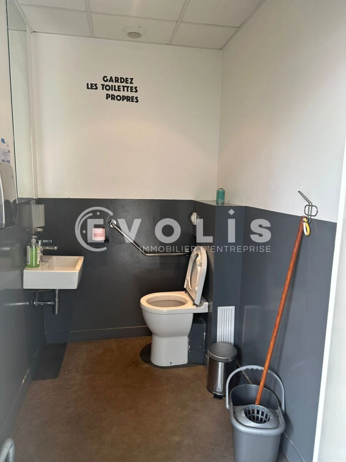 Photo 5 – location bureaux	LE KREMLIN BICETRE (94270)