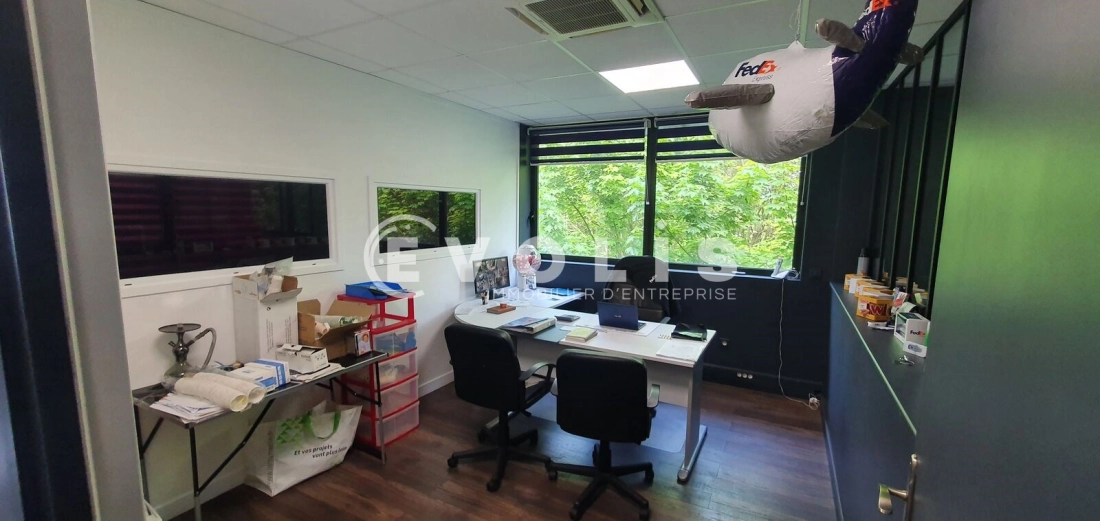 Photo 2 – location bureaux	MONTEVRAIN (77144)