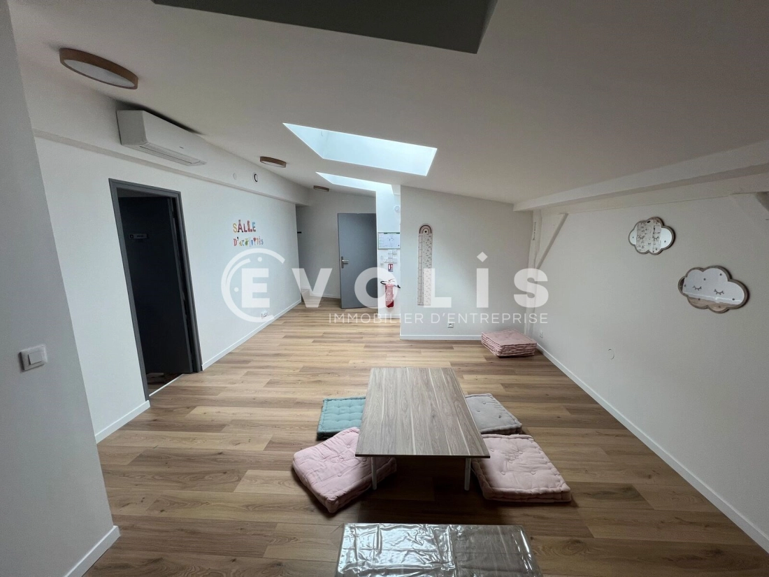 Photo 4 – location Locaux commerciaux	SERVON (77170)