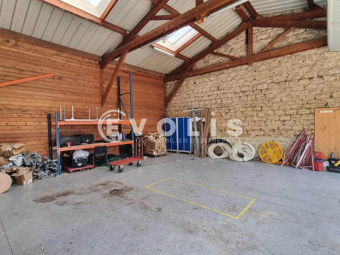Photo 3 – location Entrepôts / activités	IVRY SUR SEINE (94200)