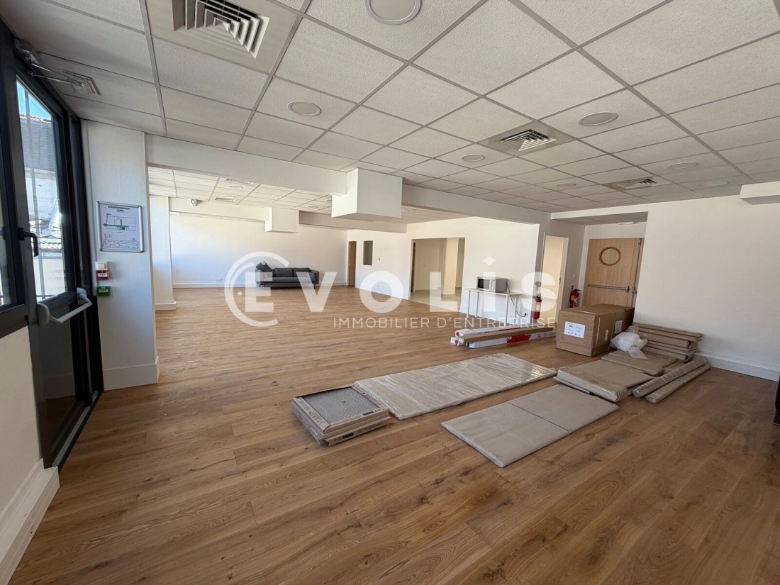 Photo 5 – location bureaux	IVRY SUR SEINE (94200)