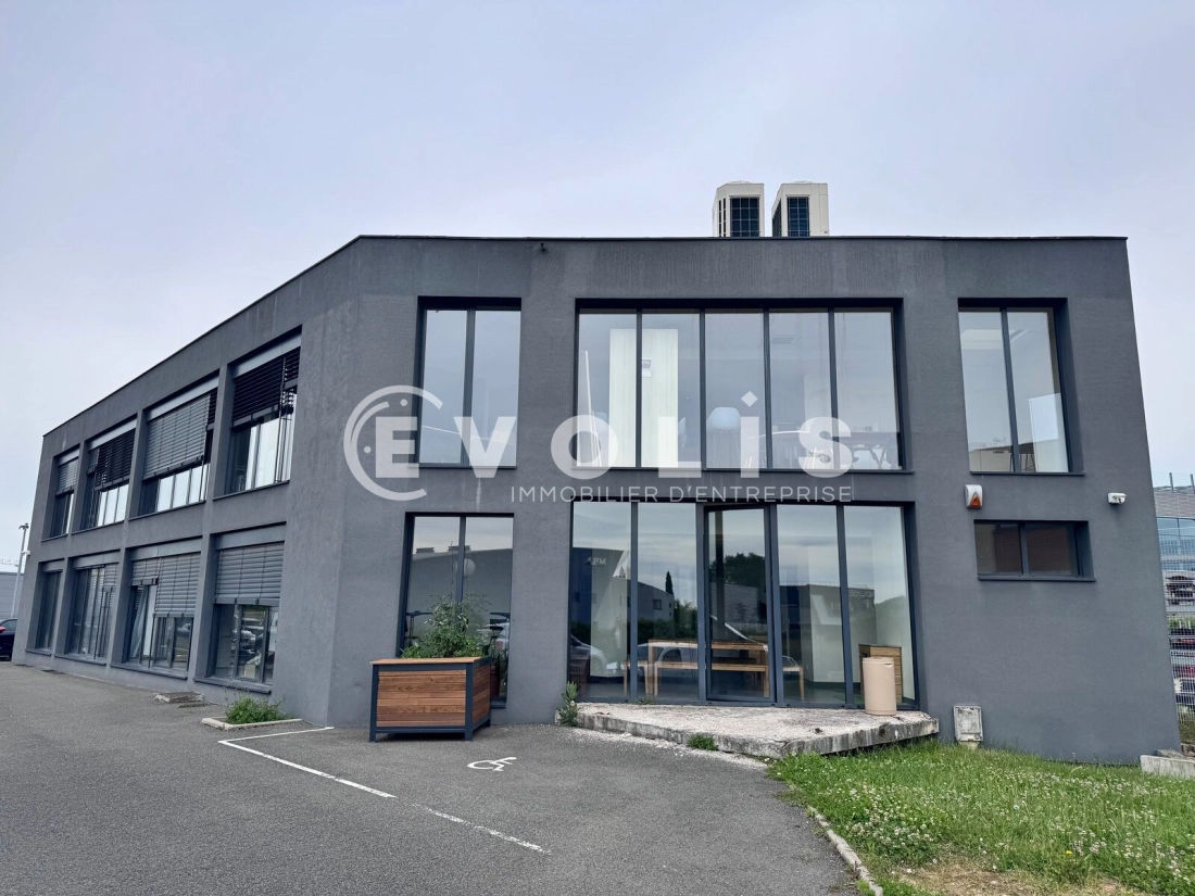 Photo 1 – location bureaux	LIMONEST (69760)