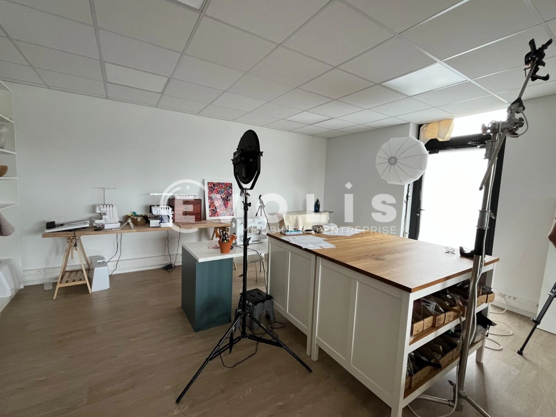 Photo 8 – vente Entrepôts / activités	AUDENGE (33980)