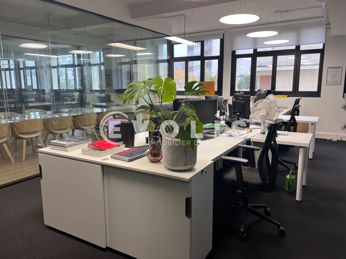Photo 3 – location bureaux	PARIS (75011)