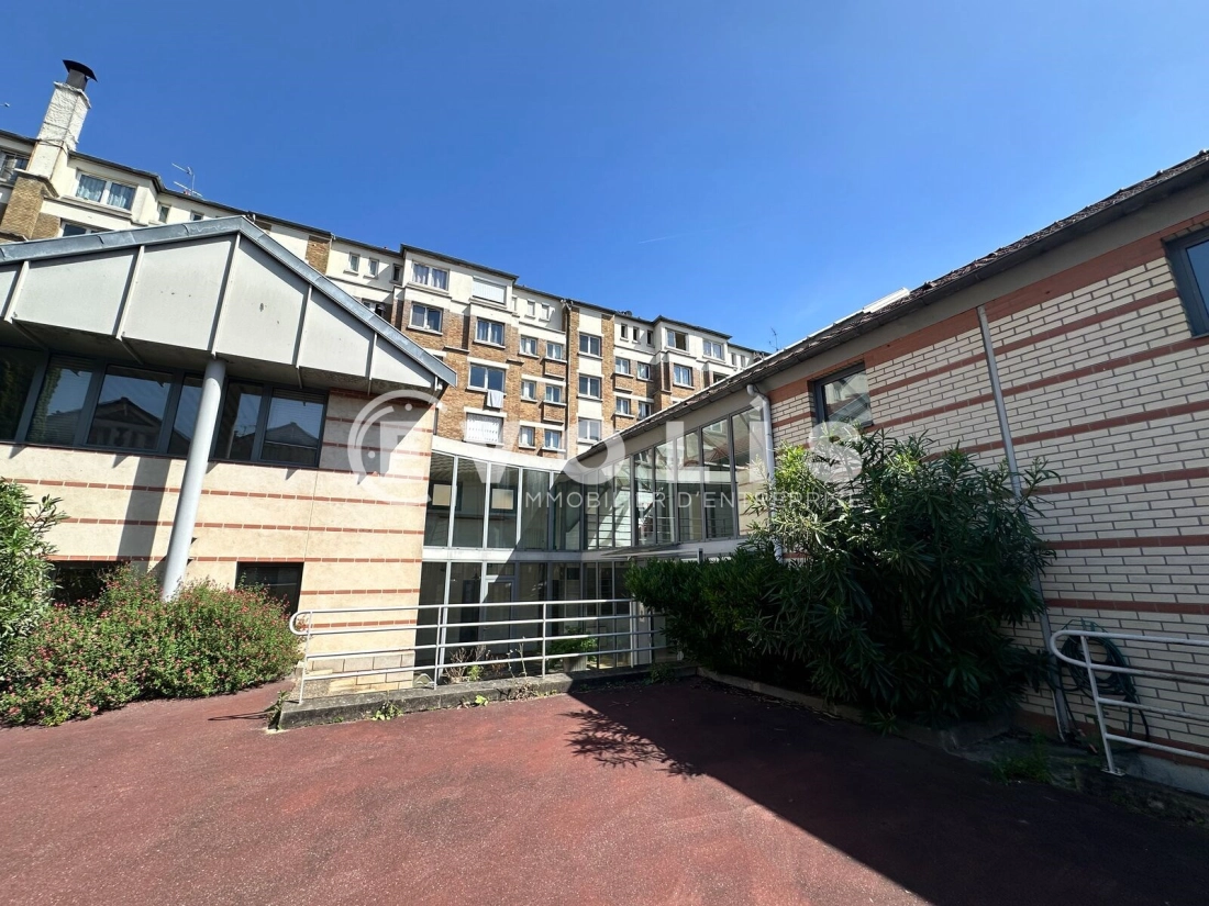 Photo 3 – location bureaux	CACHAN (94230)