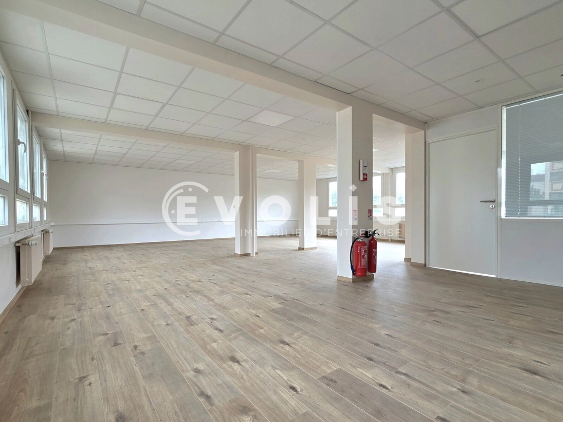 Photo 3 – location bureaux	IVRY SUR SEINE (94200)