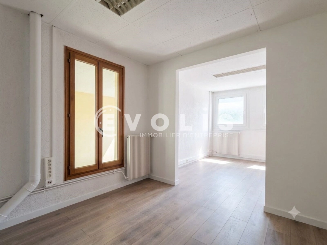 Photo 8 – location bureaux	IVRY SUR SEINE (94200)