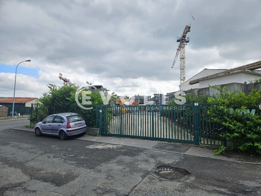 Photo 1 – location Terrains	BALLAINVILLIERS (91160)