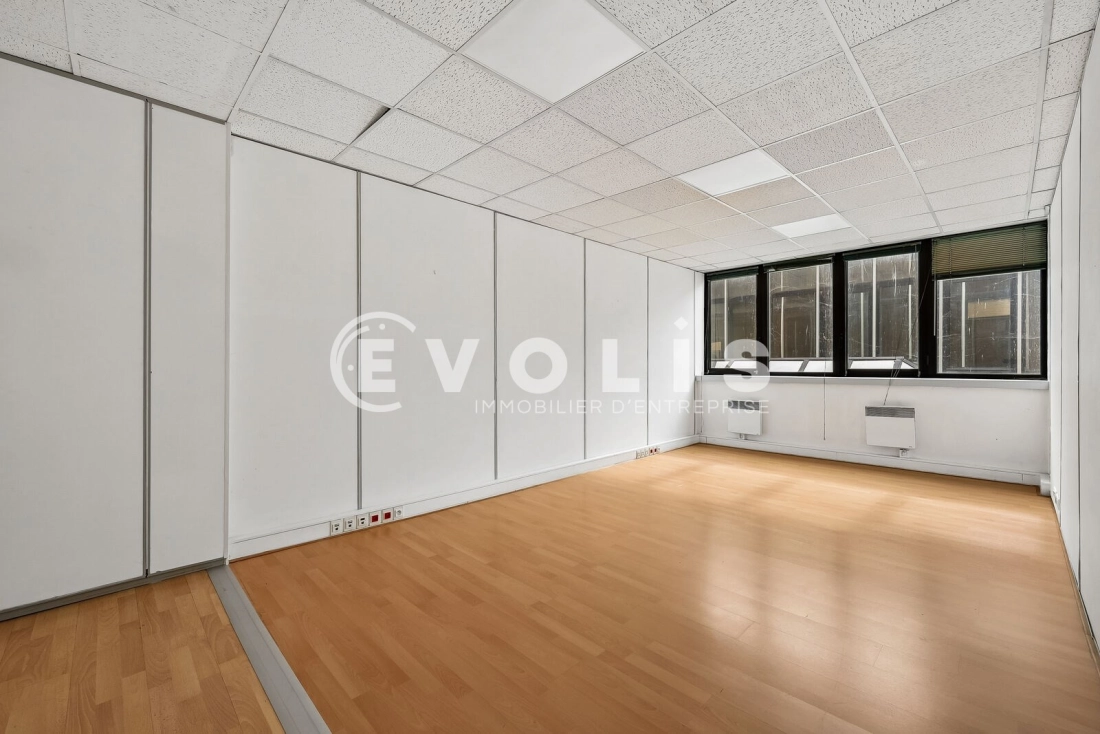 Photo 4 – vente bureaux	LE KREMLIN BICETRE (94270)