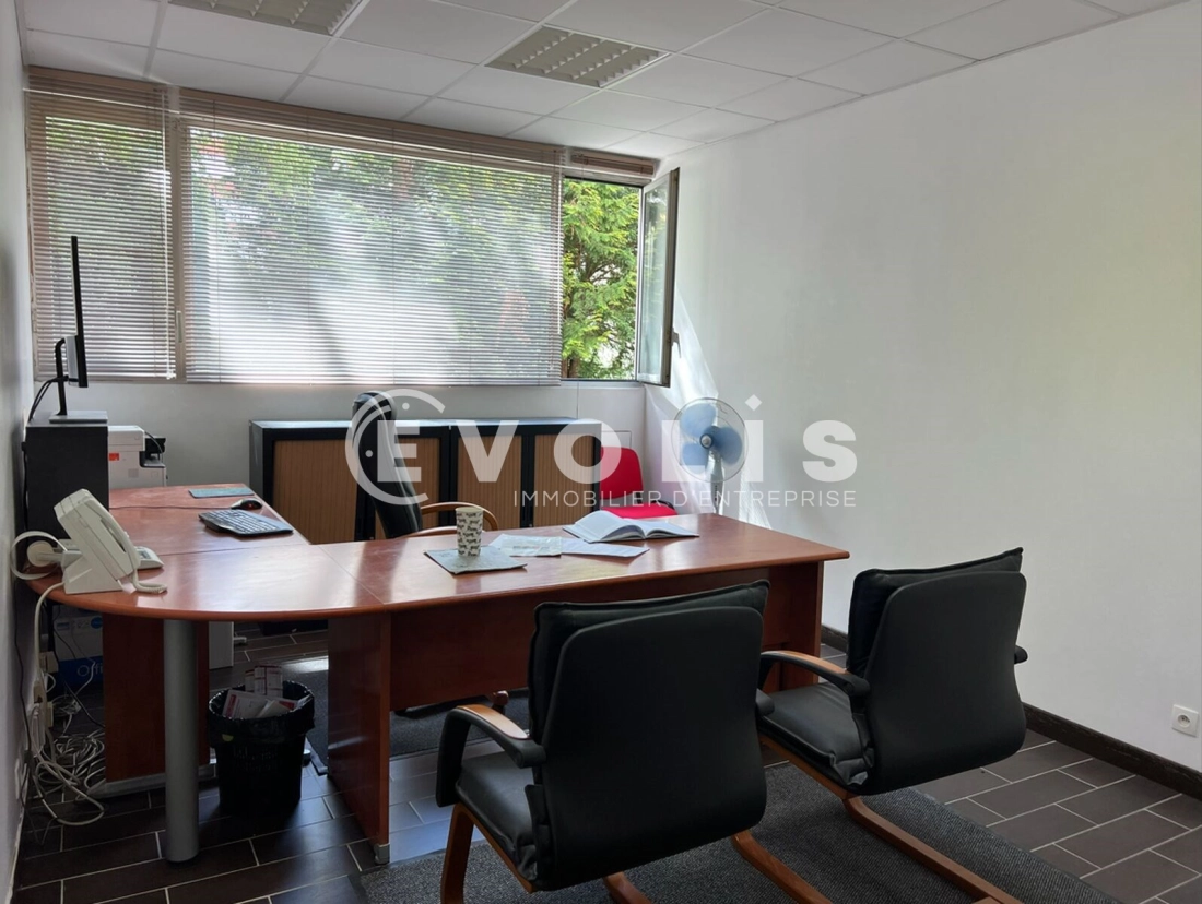 Photo 2 – vente bureaux	PARIS (75020)