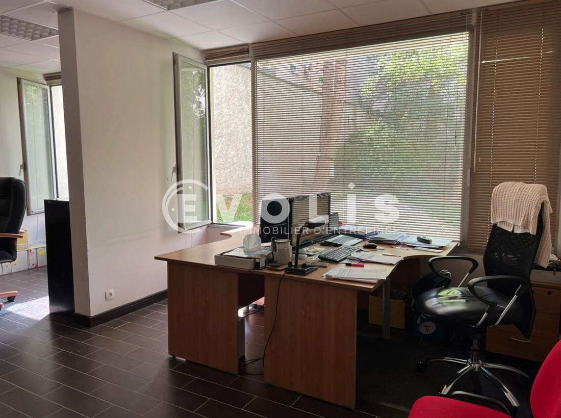 Photo 3 – vente bureaux	PARIS (75020)
