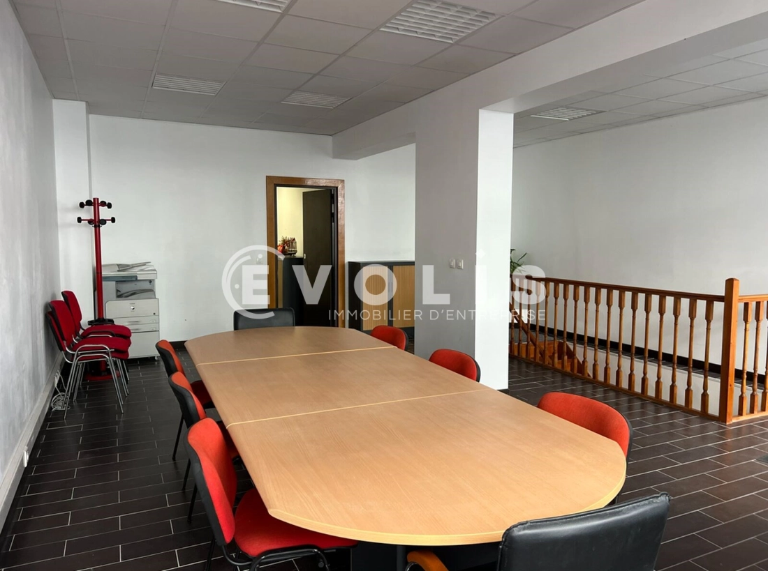 Photo 7 – vente bureaux	PARIS (75020)