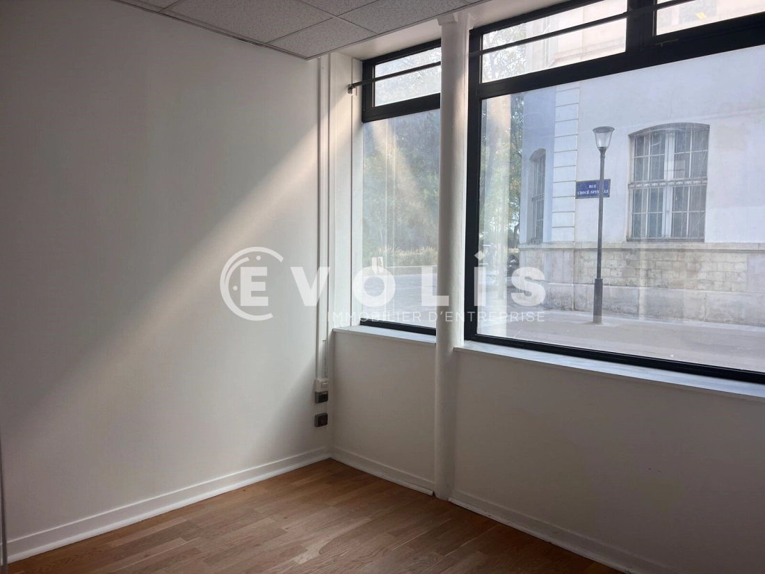 Photo 5 – vente bureaux	PARIS (75014)