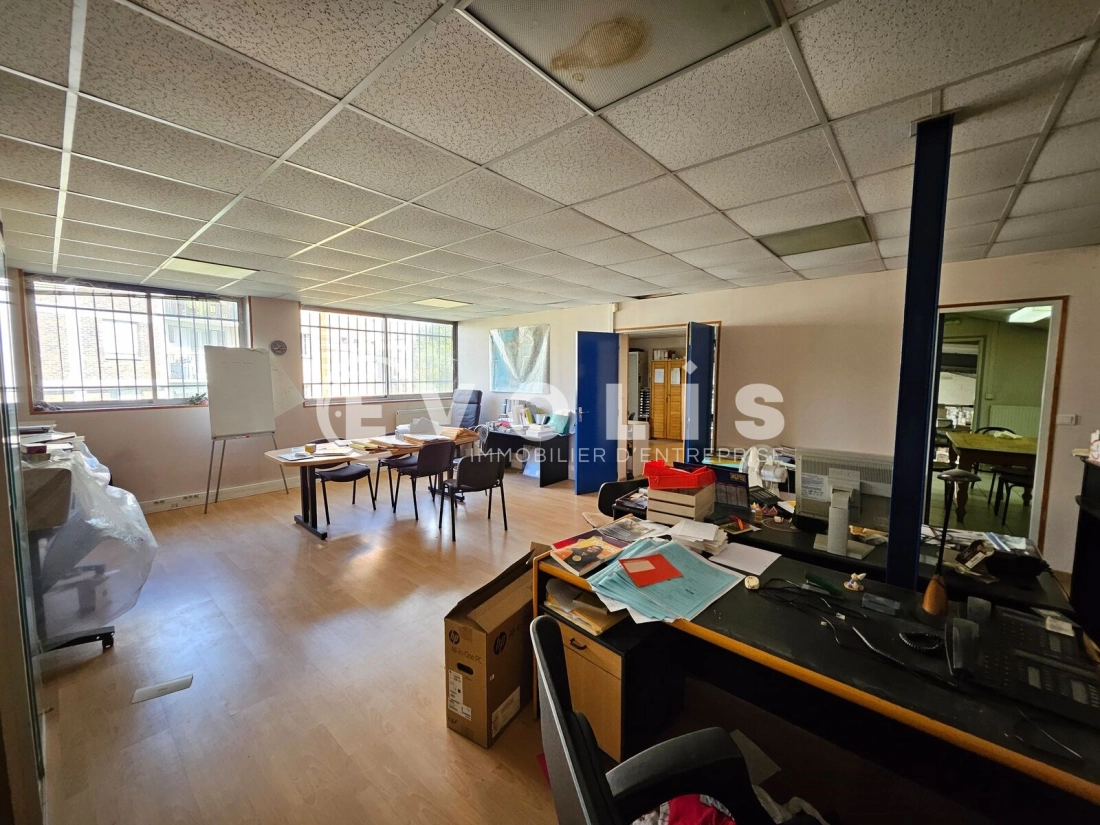 Photo 6 – location Entrepôts / activités	ARCUEIL (94110)