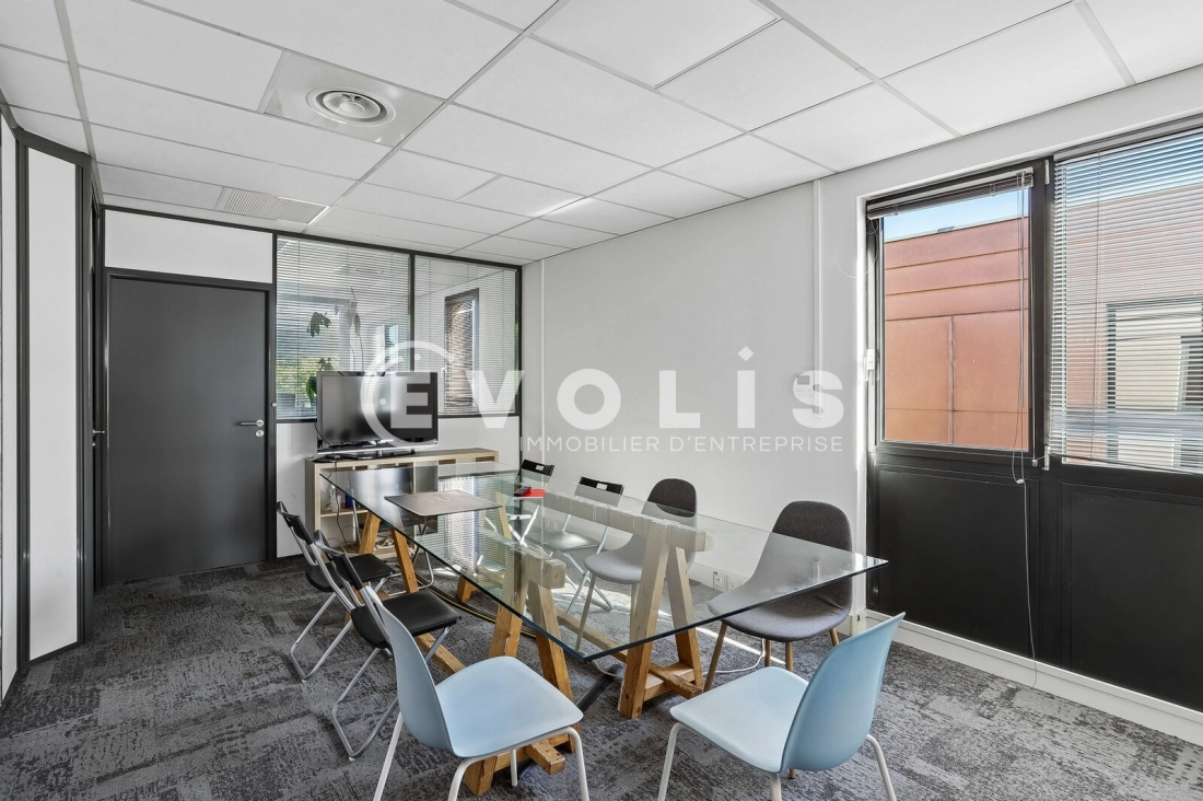 Photo 6 – vente bureaux	BRON (69500)