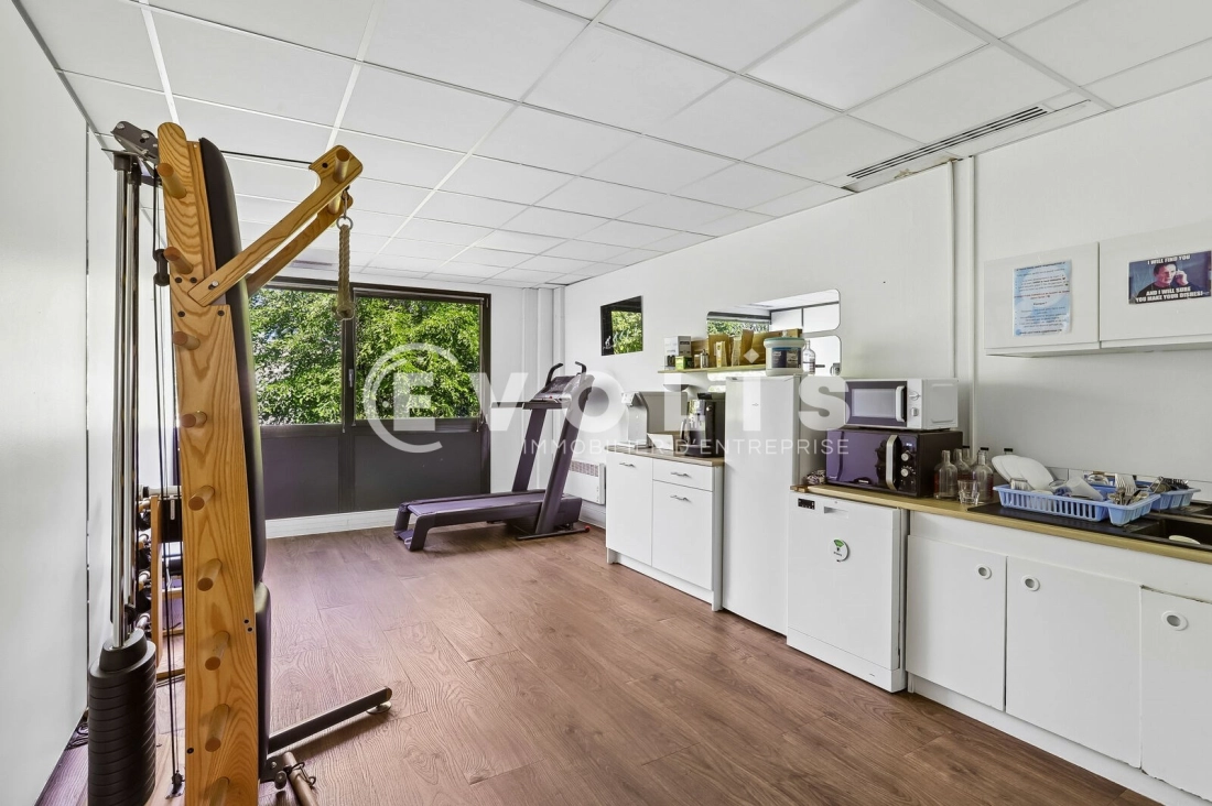 Photo 12 – vente bureaux	BRON (69500)