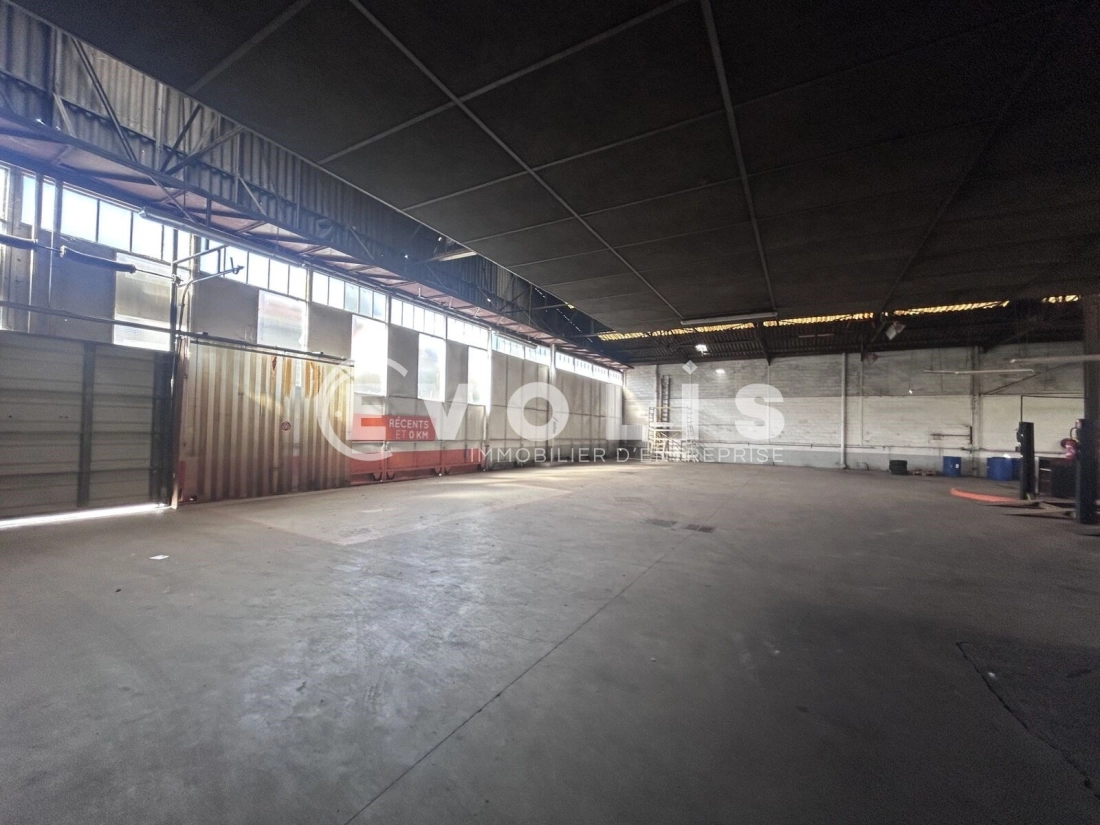 Photo 3 – vente Entrepôts / activités	VERSAILLES (78000)