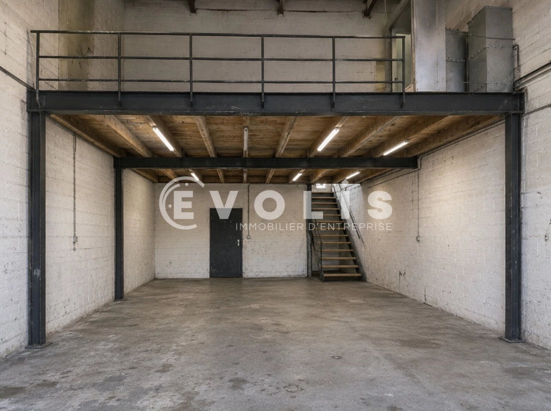 Photo 1 – vente Entrepôts / activités	NOISY LE SEC (93130)