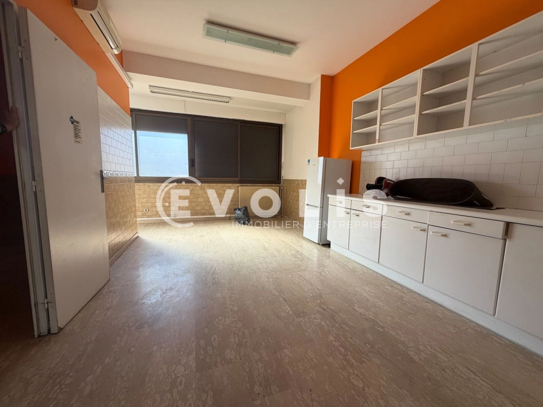 Photo 4 – location bureaux	IVRY SUR SEINE (94200)